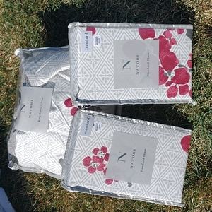 King duvet with 2 standard shams